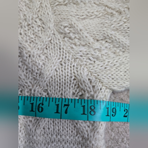 NANDO Extra Fine Alpaca Hand Knit Cream/Green/ Brown Leaf Pattern Cardigan. Med - Picture 12 of 14